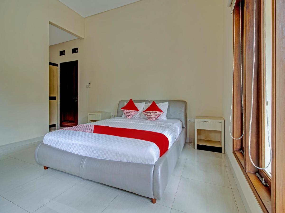 Oyo 89997 Hotel Bumi Kedaton Waterpark Bandar Lampung Zewnętrze zdjęcie